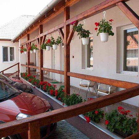Polonia Apartman Apartment Egerszalok Ngoại thất bức ảnh