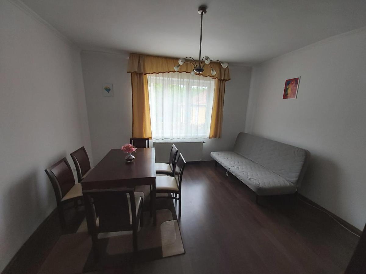 Polonia Apartman Apartment Egerszalok Ngoại thất bức ảnh