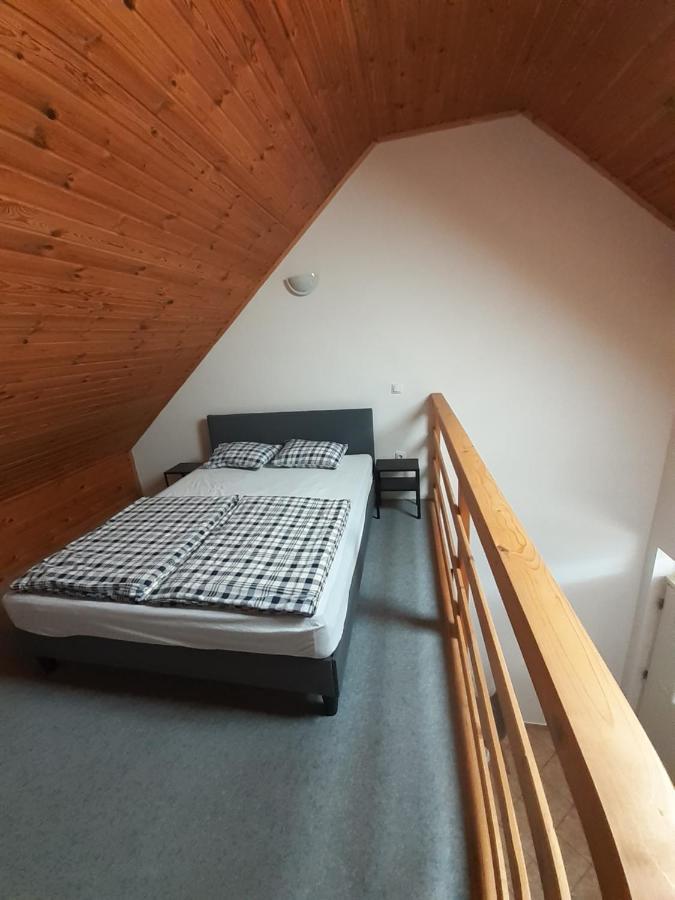 Polonia Apartman Apartment Egerszalok Ngoại thất bức ảnh